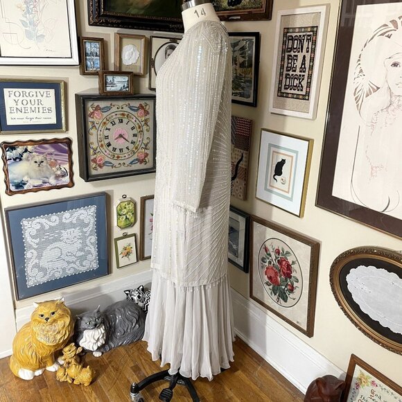 90s Vintage Oleg Cassini Long Sleeve Sequin and Bead Covered Silk Gown Size 14 - Picture 3 of 11